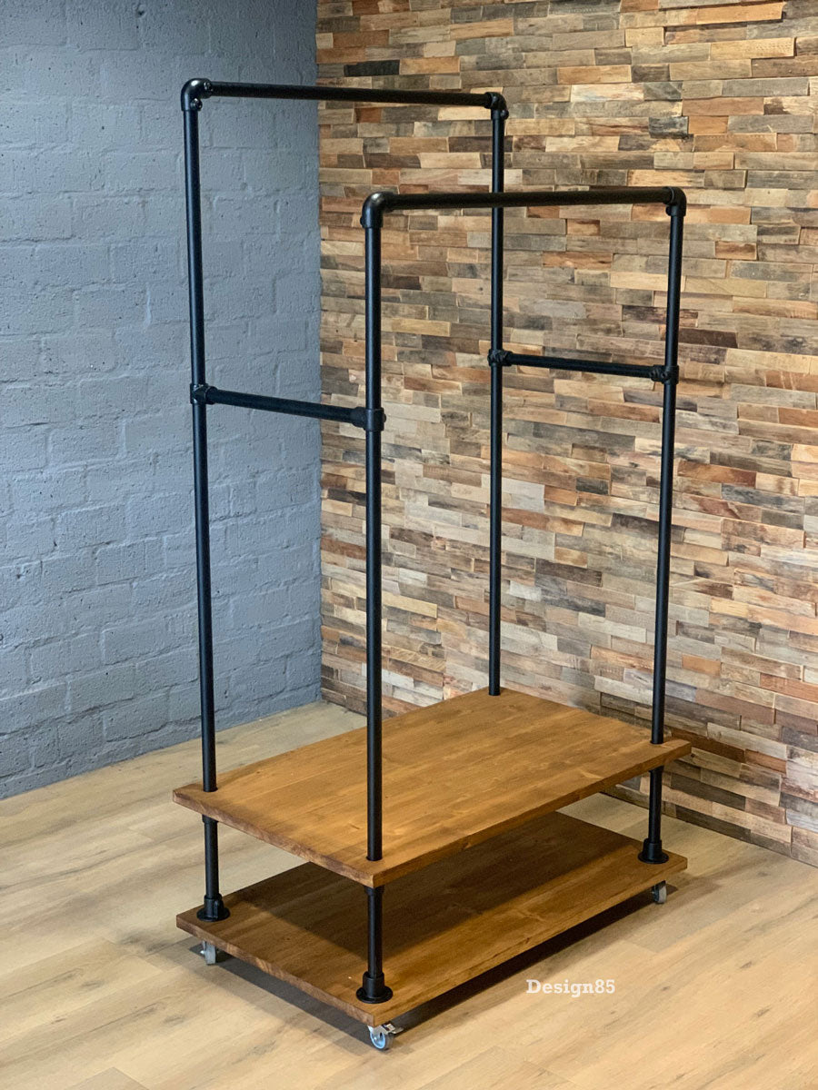 Kledingrek op wielen kopen? Italiaans design | 200 kg Kledingrek op wielen kopen? Italiaans design | 200 kg
