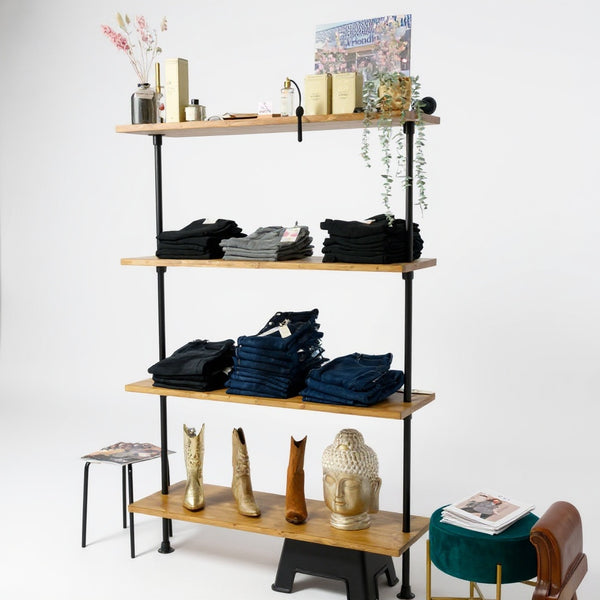 Kledingrek Muur Stijl