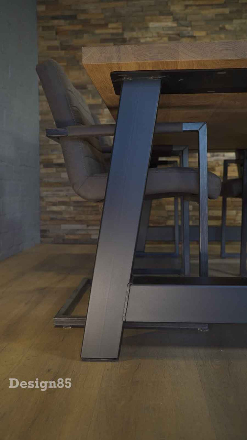 Industriële Eiken Eettafel Bos