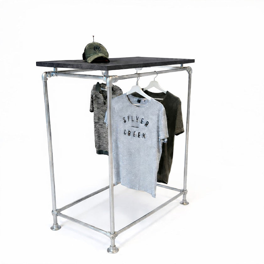 Steigerbuis kledingrek Stijl