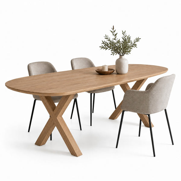 eettafel deens ovaal arc in de kleur naturel op een witte achtergrond