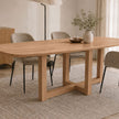 eettafel deens ovaal rune in de kleur naturel met een houten poot