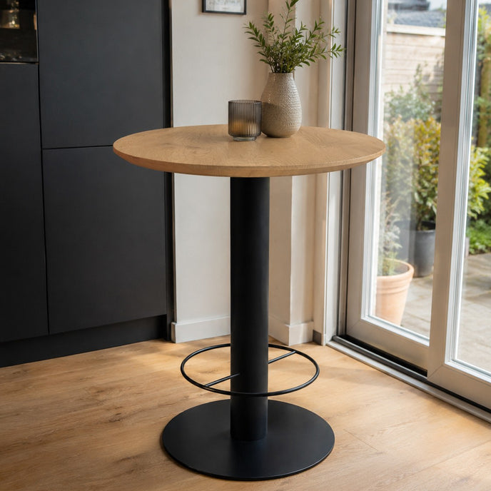 hoge bartafel seattle in een keuken met een pvc vloer.