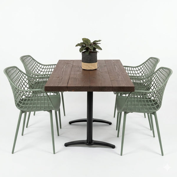 Industriële horeca tafel rechthoek met zwart metalen poot en donkerbruin houten blad, witte achtergrond