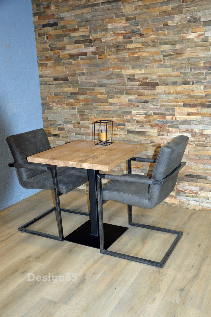 Eikenhouten Tafel Met Stalen Poot Brand