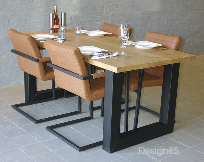 Industriële Eiken Eettafel Regen