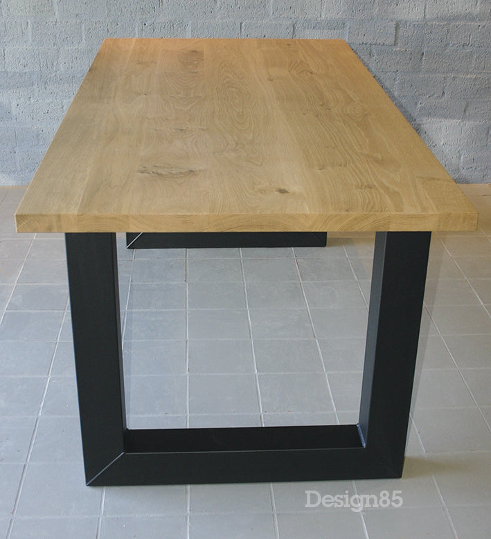 Industriële Eiken Eettafel Regen