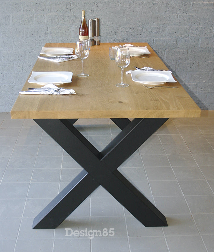 Industriële Eiken Eettafel Storm