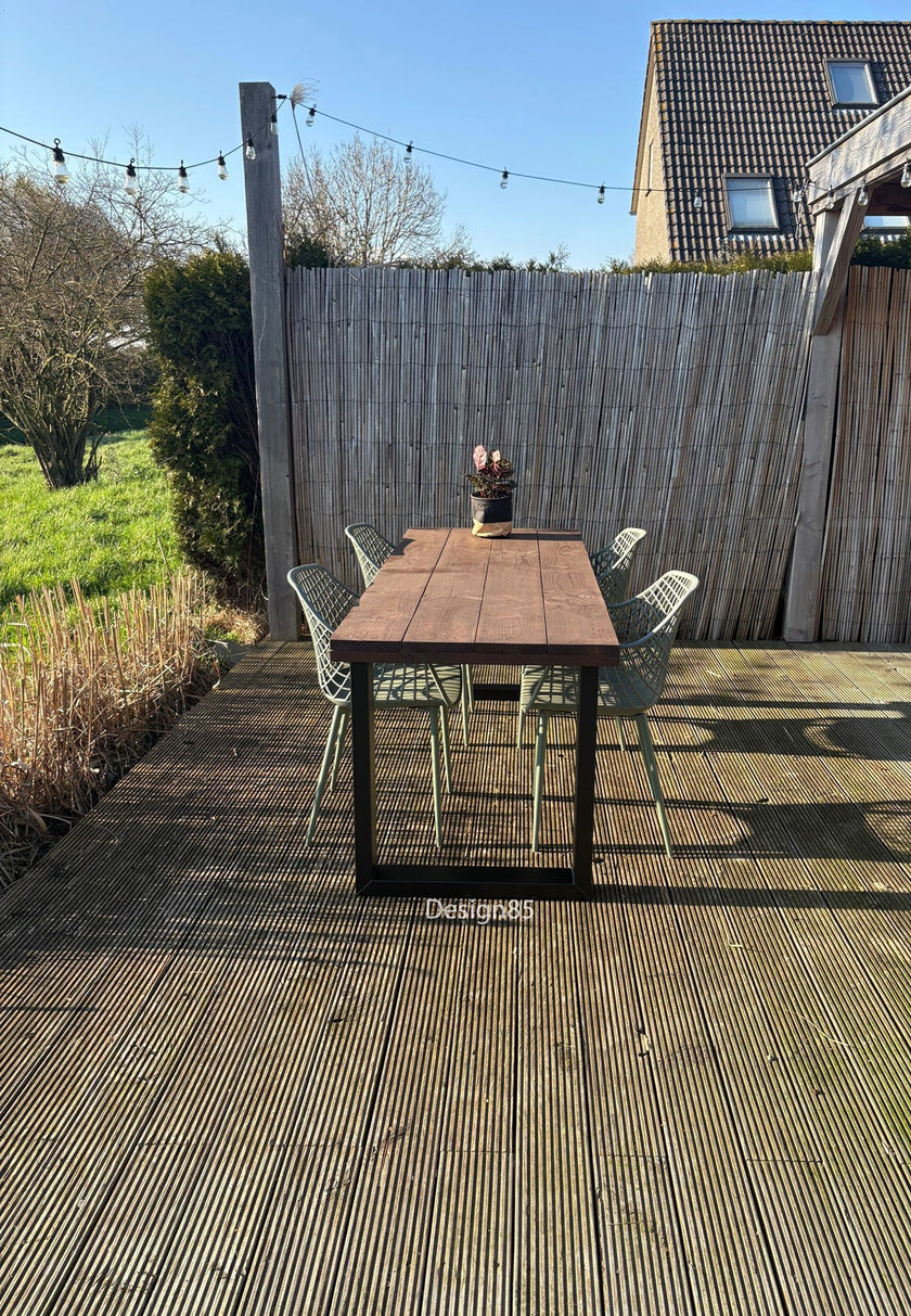 Industriële tuintafel van massief douglas hout met metalen frame – Design85