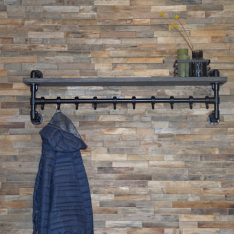 Steigerbuis Kapstok Wand