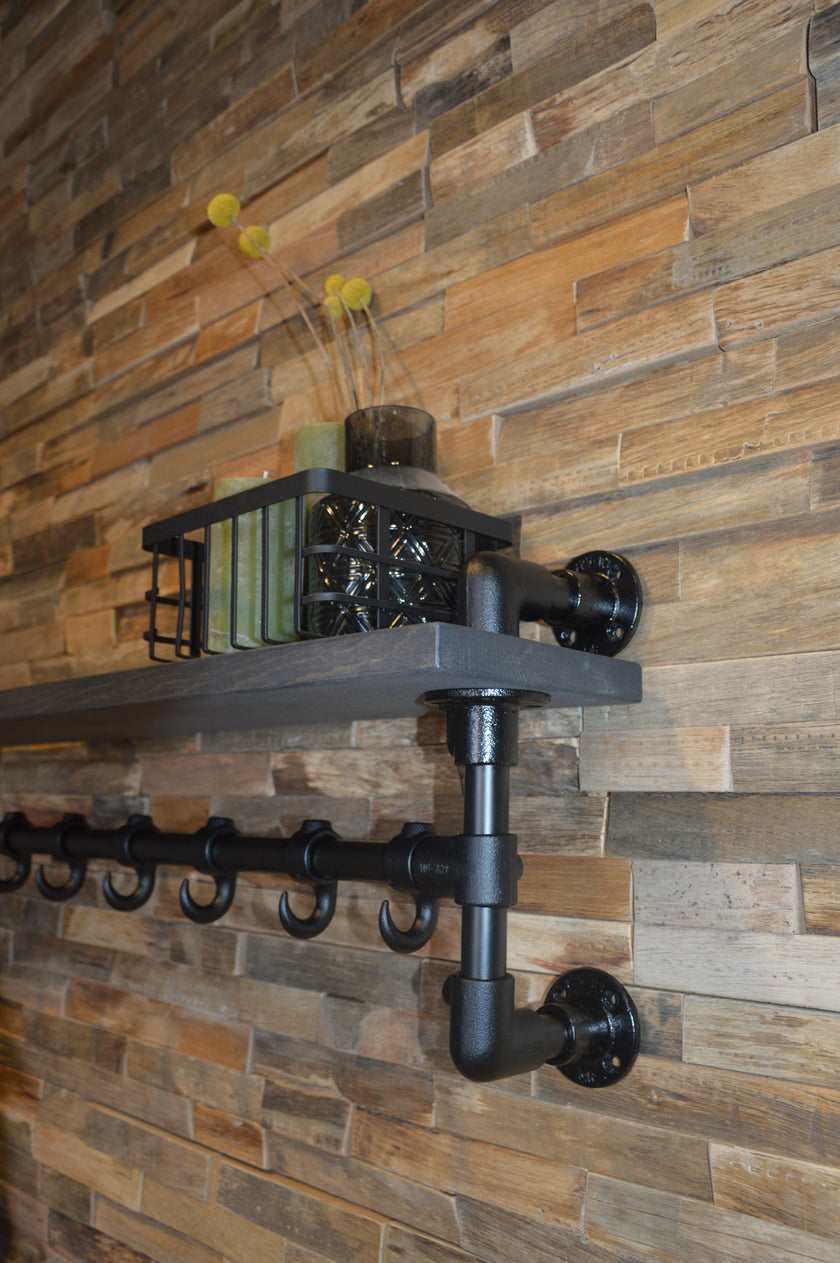 Steigerbuis Kapstok Wand