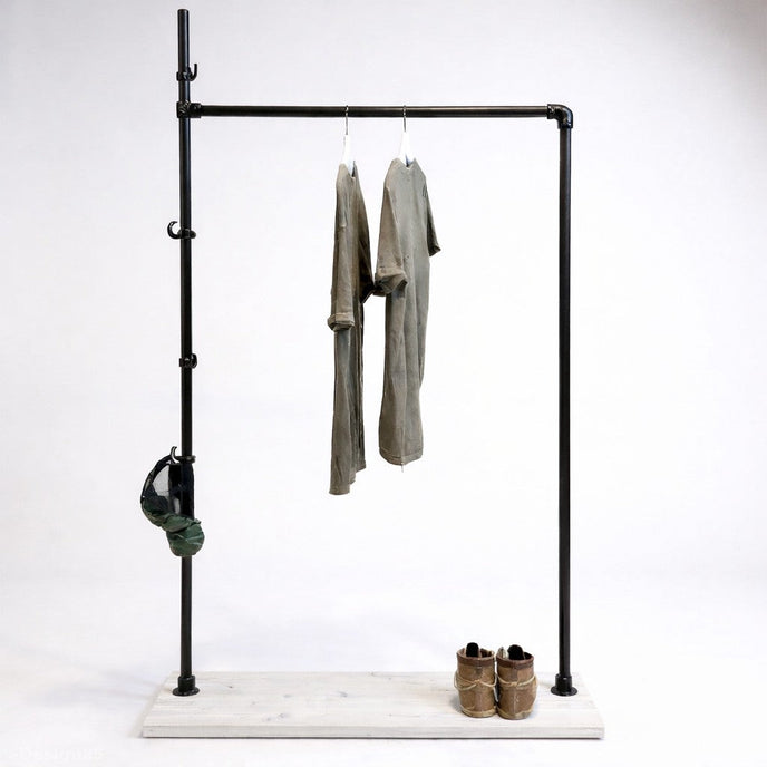 Steigerbuis kledingrek Dressboy