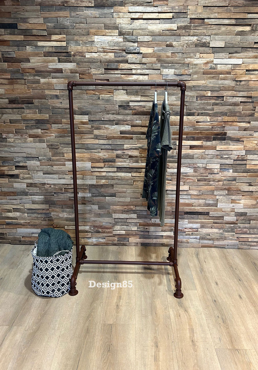 Steigerbuis Kledingrek Koper