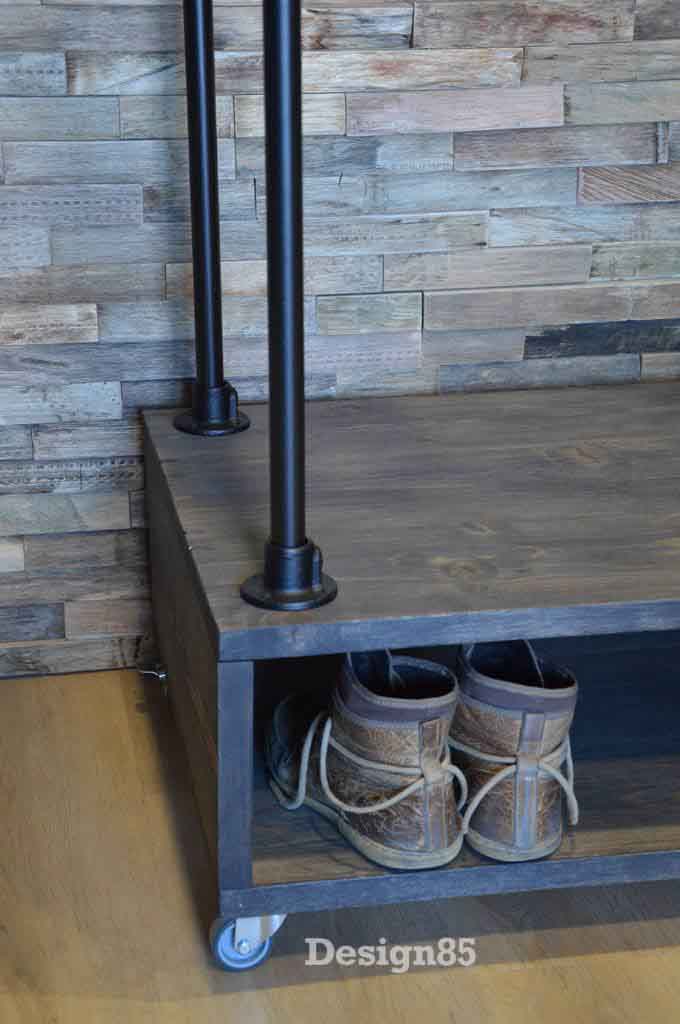 Steigerbuis Kledingrek Pronk