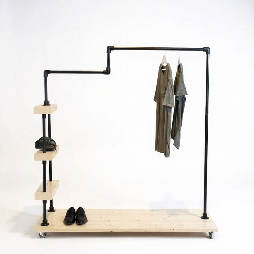 Steigerbuis Kledingrek Vintage