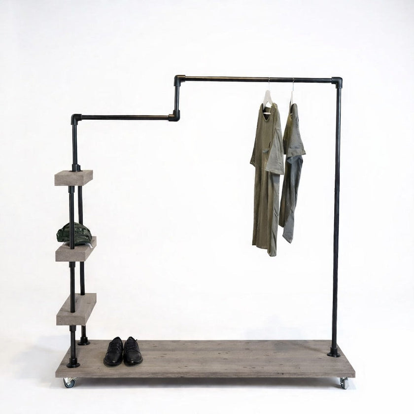 Steigerbuis Kledingrek Vintage