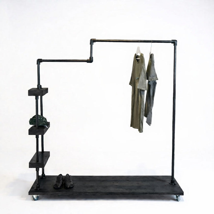 Steigerbuis Kledingrek Vintage