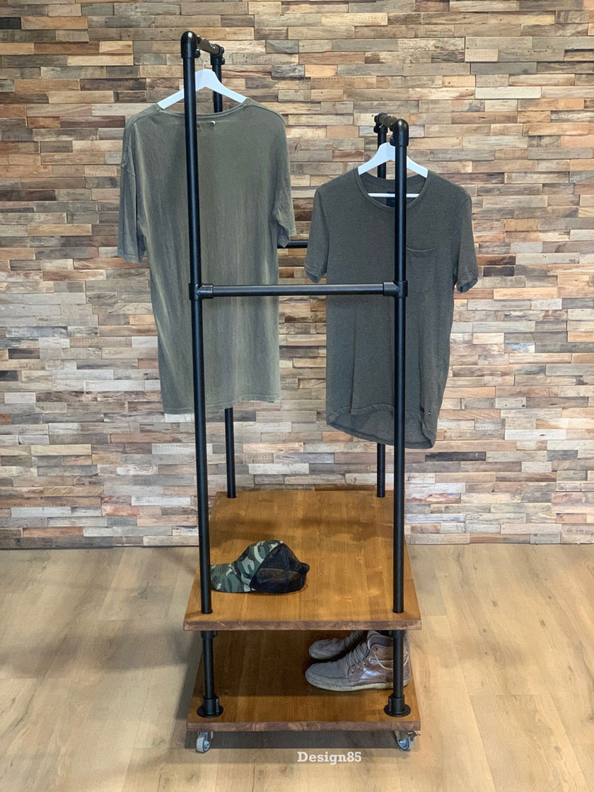 Steigerbuis Kledingrek Winkel