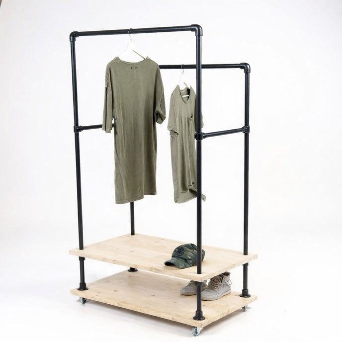 Steigerbuis kledingrek Winkel