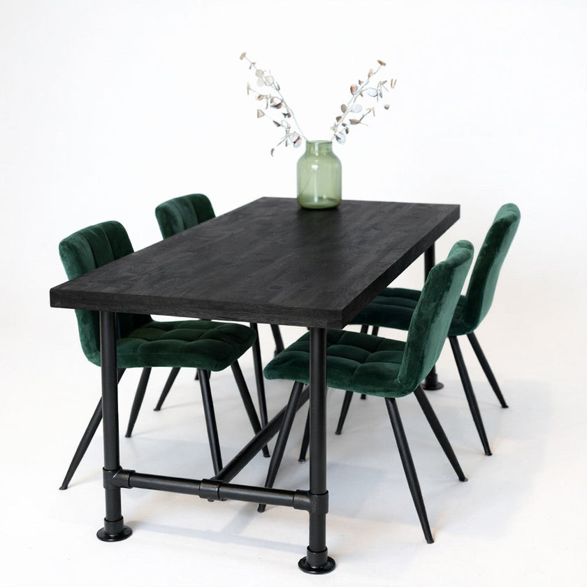 Steigerbuis tafel Zwart