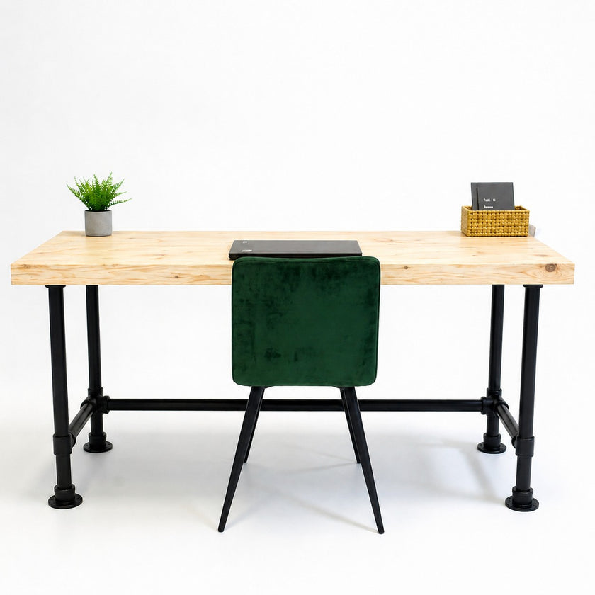Vintage bureau met onbehandeld vurenhouten blad en metalen onderstel